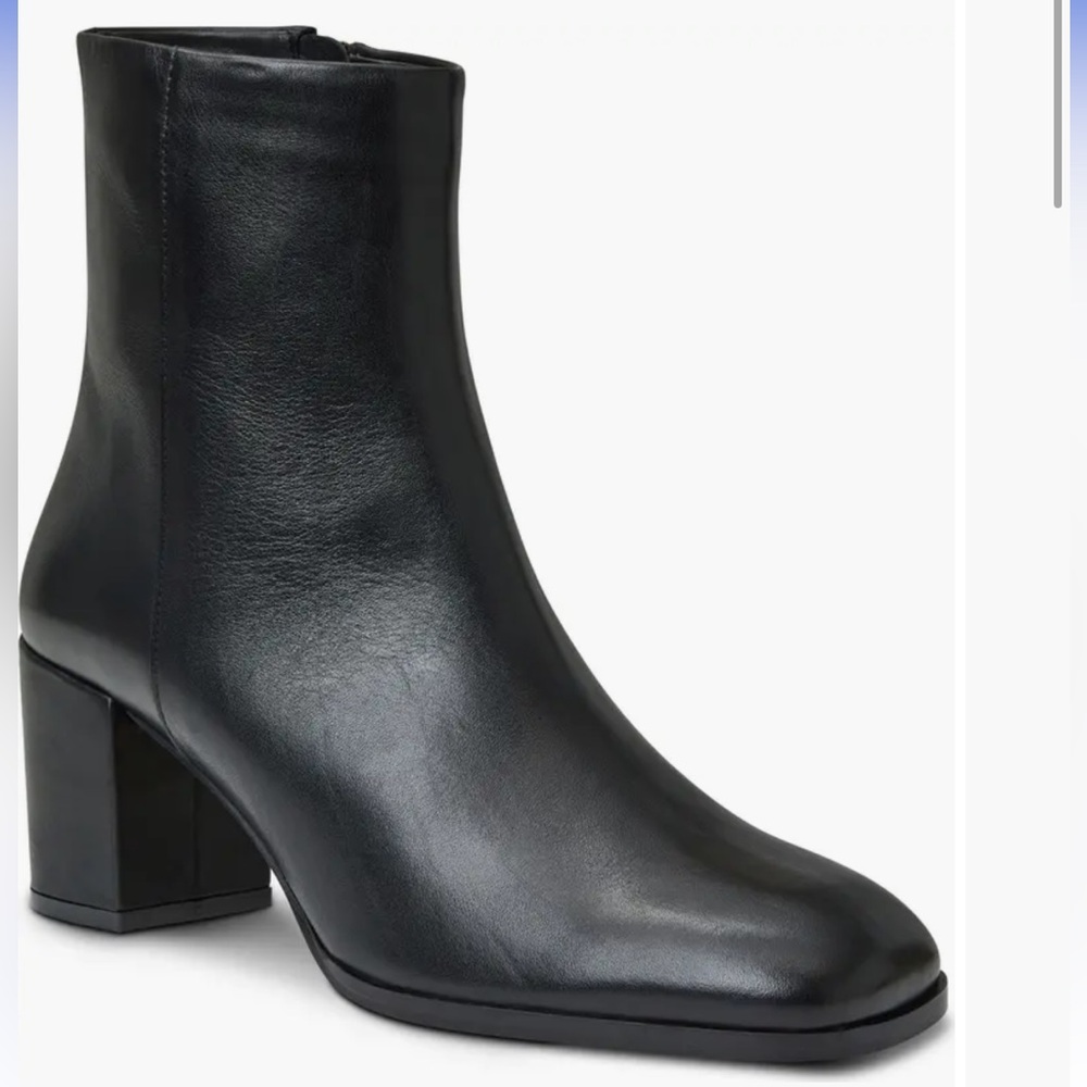 Bruno Magli Black Chunky Heeled Boots